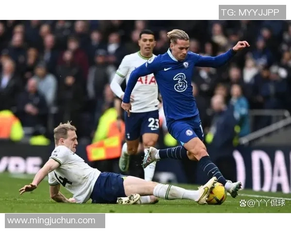 切尔西与维迪奥顿激战正酣球迷期待精彩进球与战术较量 切尔西与维迪奥顿激战正酣球迷期待精彩进球与战术较量