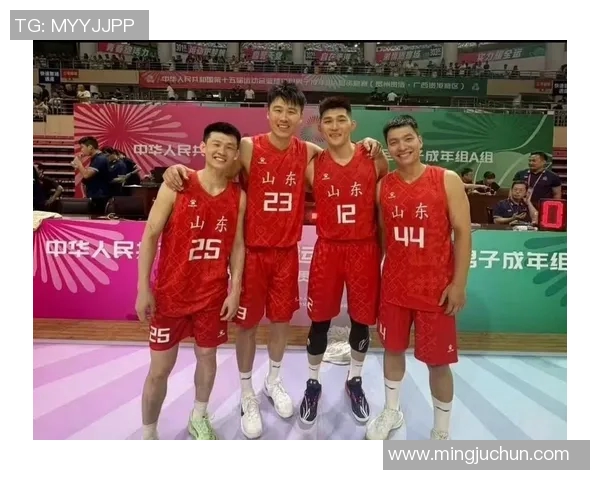 山东男篮与广东队精彩对决集锦回顾展现篮球魅力与激情瞬间