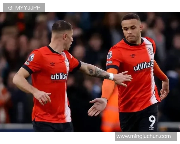 卢顿对曼联精彩比赛直播全程回顾与分析