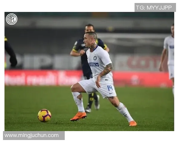 切沃对阵国米的比赛结果揭晓球迷热议精彩瞬间与战术分析 切沃对阵国米的比赛结果揭晓球迷热议精彩瞬间与战术分析