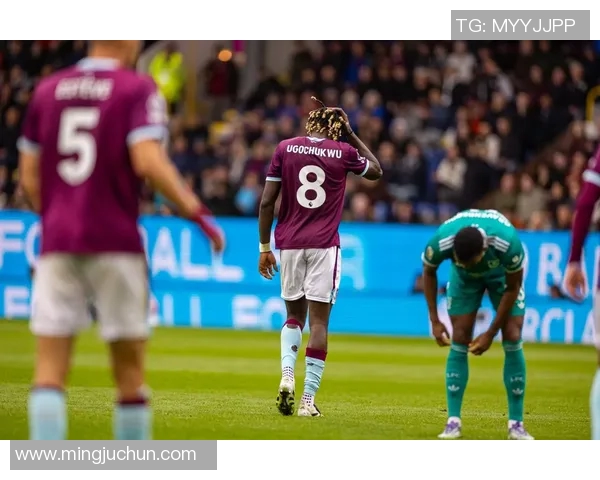 伯恩利与利物浦精彩对决全场录像回放及精彩瞬间分析