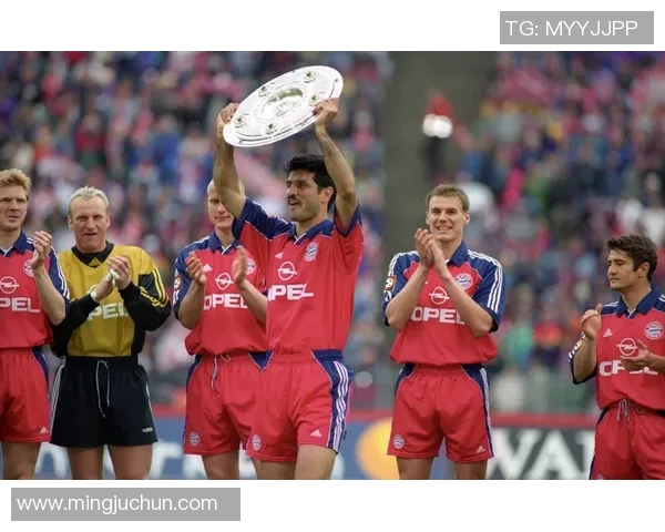 尤文图斯与H米m激战正酣谁能在这场对决中笑到最后