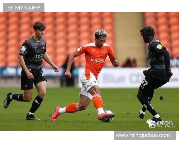 杭州足球队边路渗透战术分析及其在比赛中的成效与不足探讨MBA